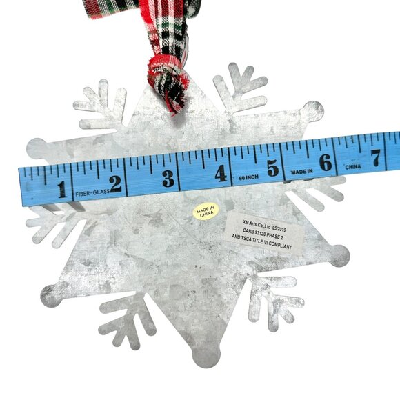 Snowflake Ornaments 13 pc Set Wood Metal Storage Tin Box Ice Cube Mold - Picture 3 of 16